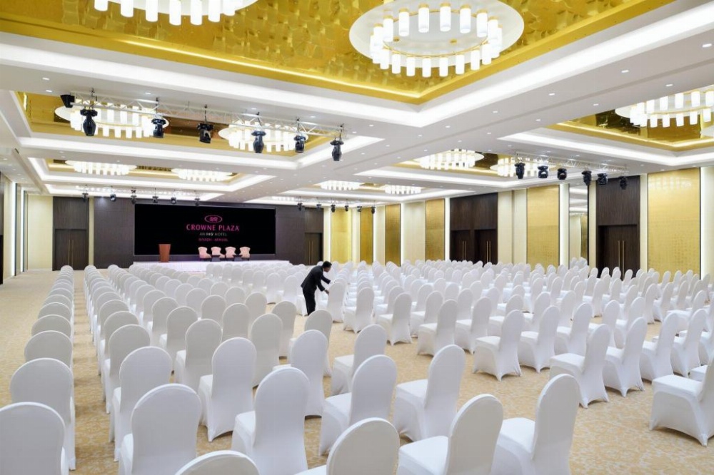 Crowne Plaza Hotel Riyadh Minhal Image 31